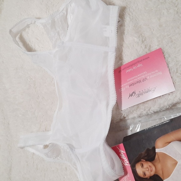 Exquisite Form Bra - Picture 2 of 6